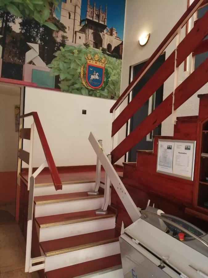 Hostal Jaime I Huesca Exteriör bild