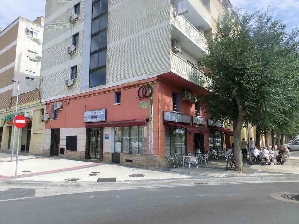 Hostal Jaime I Huesca Exteriör bild