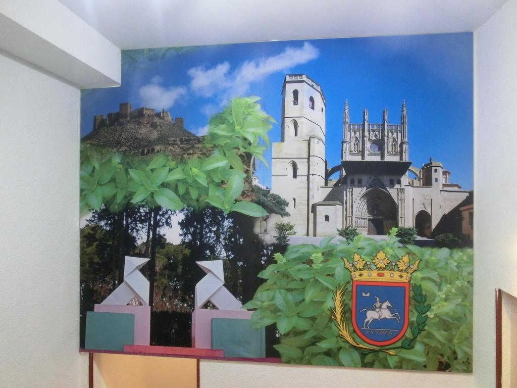 Hostal Jaime I Huesca Exteriör bild