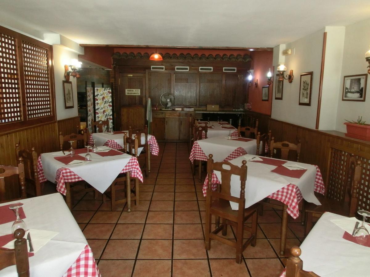 Hostal Jaime I Huesca Exteriör bild